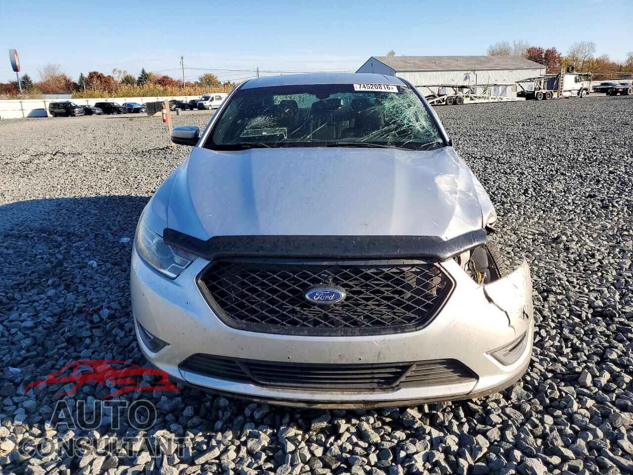 FORD TAURUS 2013 - 1FAHP2E87DG154345