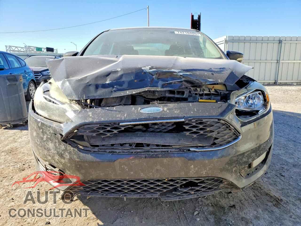 FORD FOCUS 2015 - 1FADP3F22FL235245