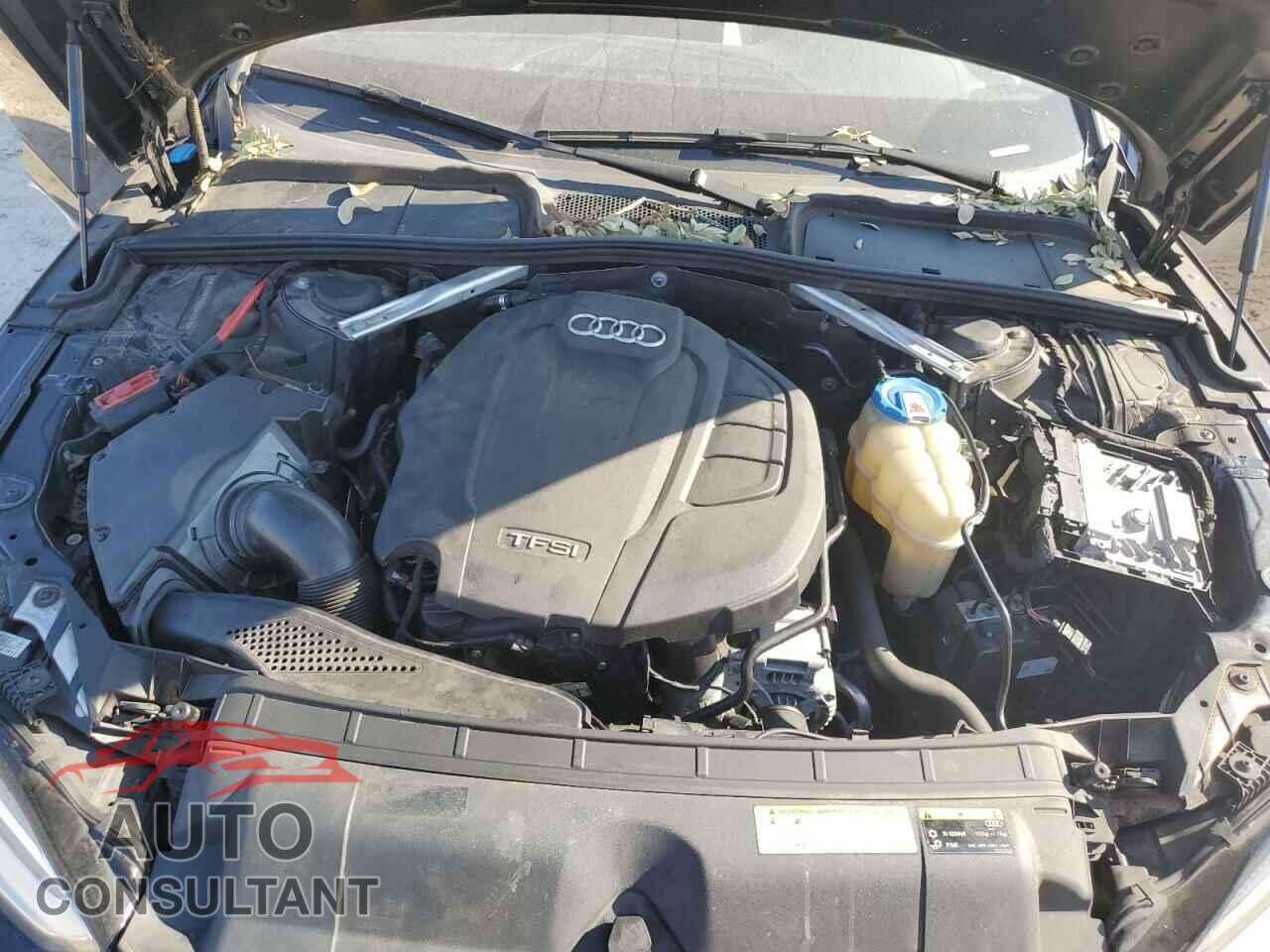AUDI A5 2018 - WAUBNCF56JA041370