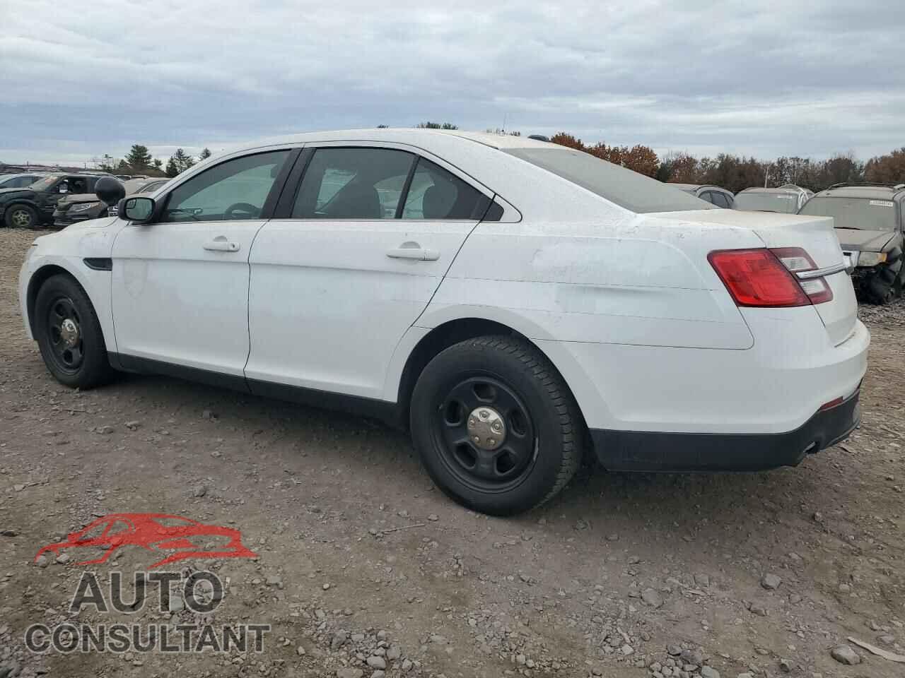 FORD TAURUS 2017 - 1FAHP2L80HG133748