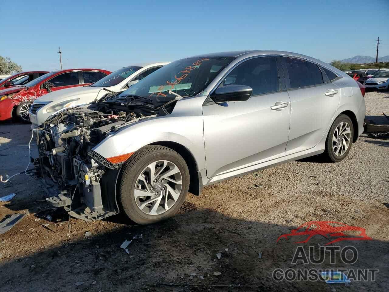 HONDA CIVIC 2018 - 2HGFC2F78JH592926