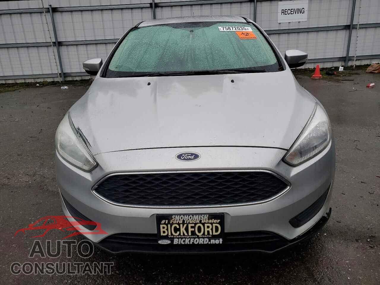 FORD FOCUS 2017 - 1FADP3F20HL237613