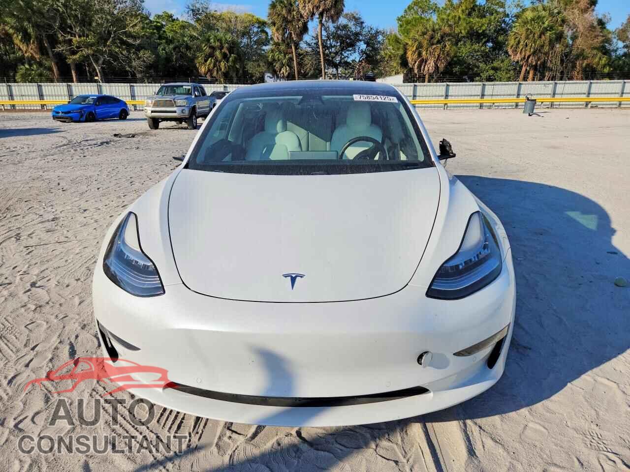 TESLA MODEL 3 2021 - 5YJ3E1EA8MF853632