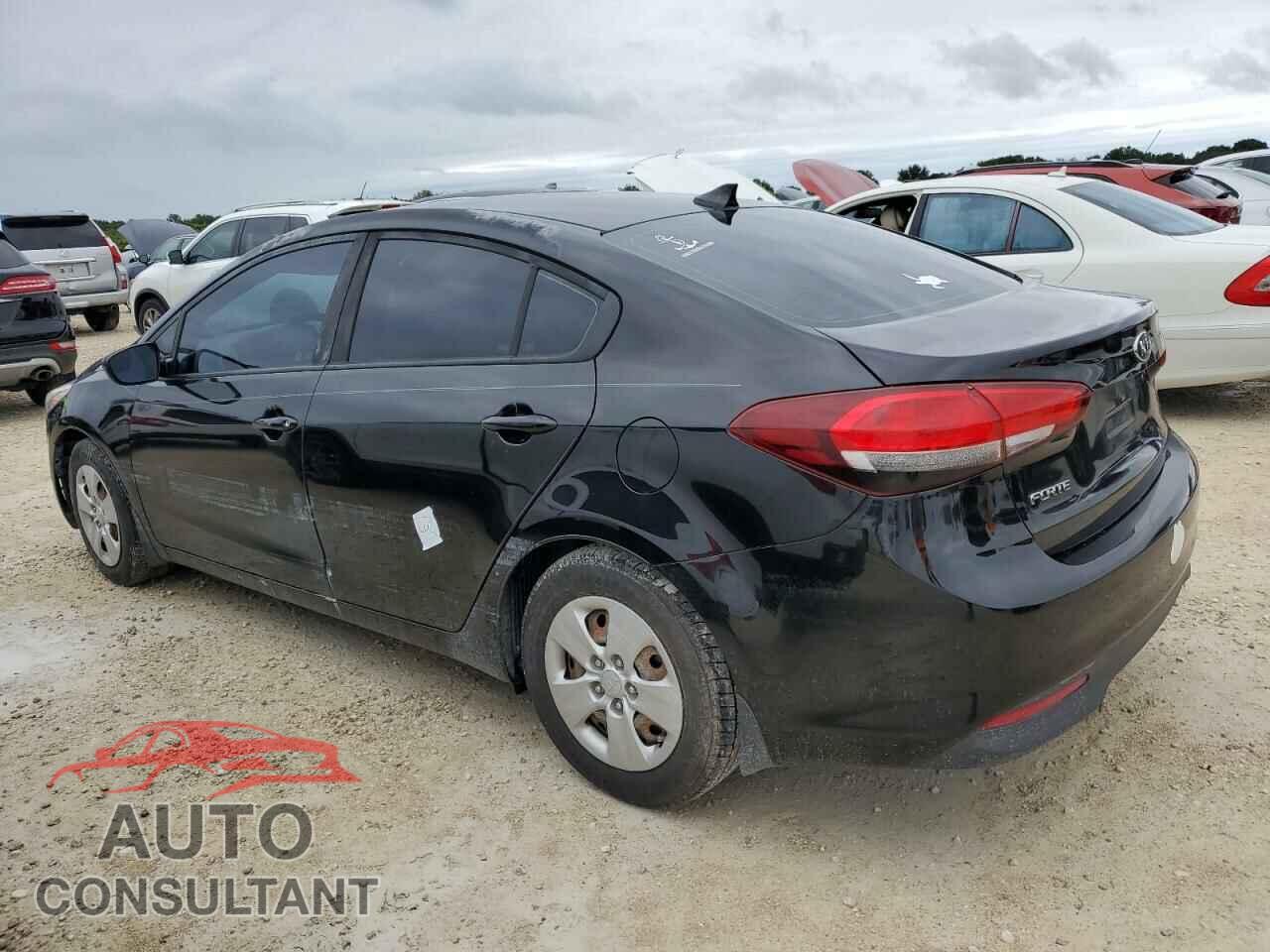 KIA FORTE 2017 - 3KPFK4A77HE028551
