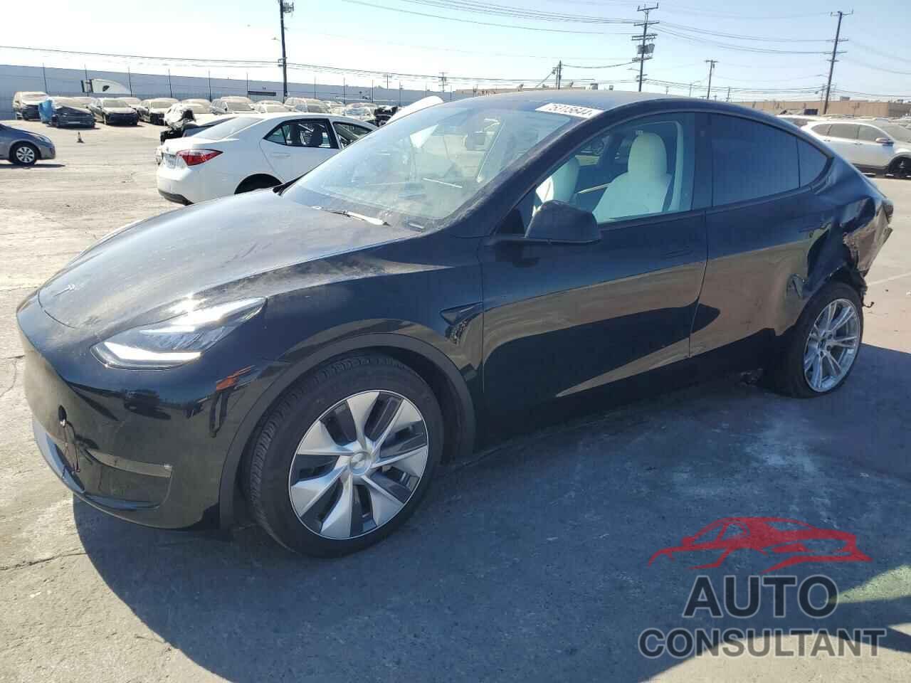 TESLA MODEL Y 2023 - 7SAYGDEE9PF608303