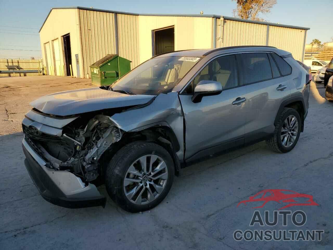 TOYOTA RAV4 2019 - 2T3C1RFV2KW025241