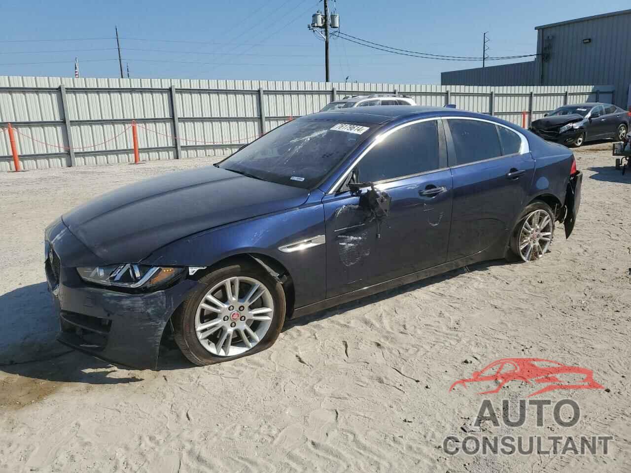 JAGUAR XE 2018 - SAJAJ4FX2JCP33925
