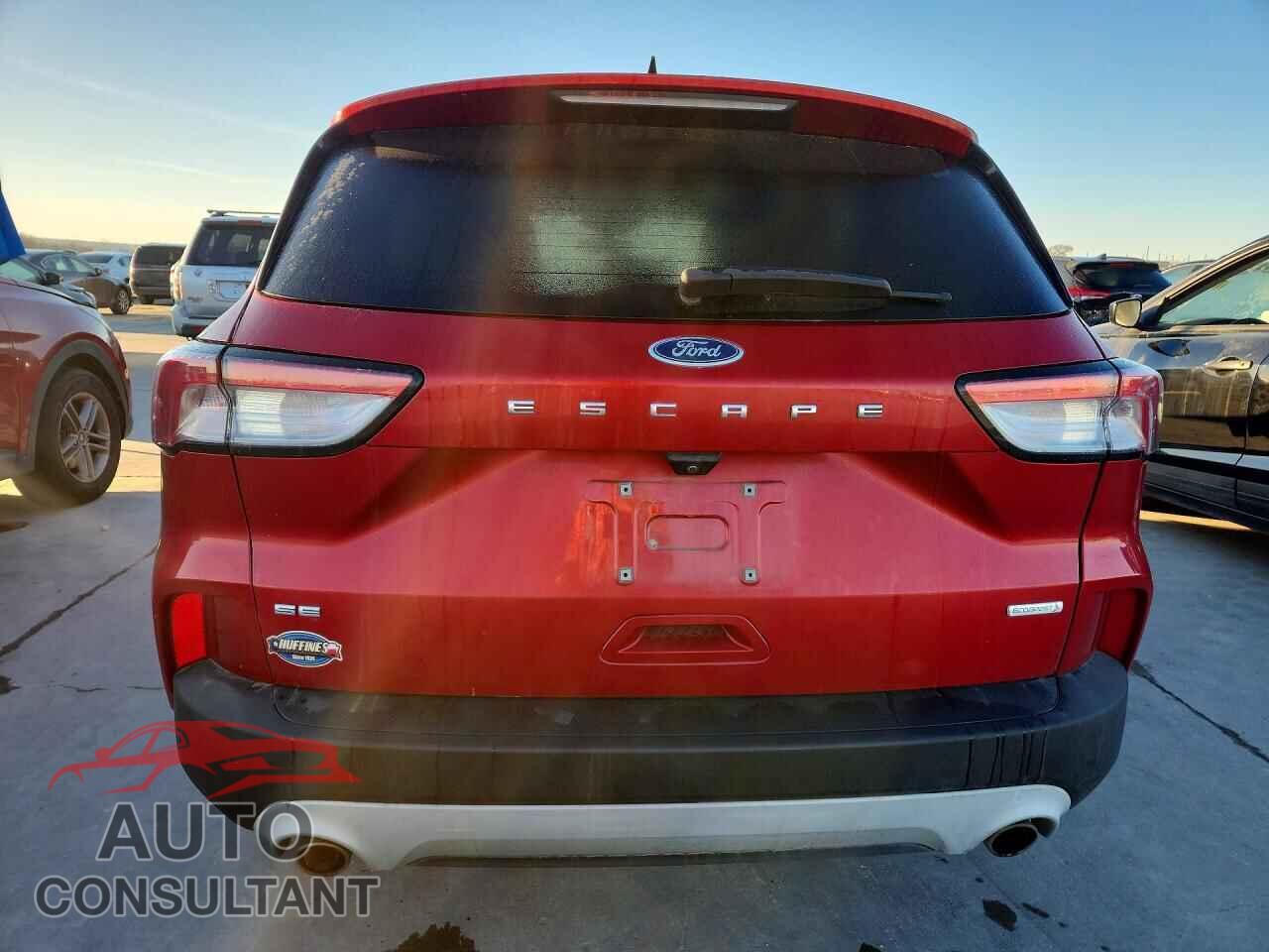 FORD ESCAPE 2020 - 1FMCU0G64LUA83887