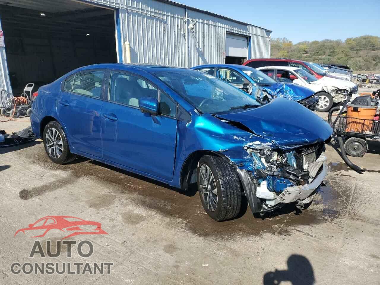 HONDA CIVIC 2015 - 2HGFB2F82FH557379