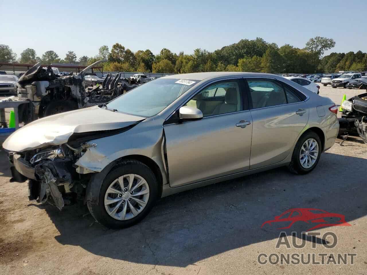 TOYOTA CAMRY 2015 - 4T4BF1FK4FR453434