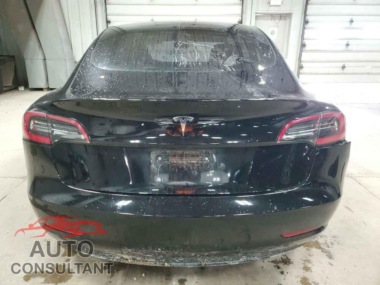 TESLA MODEL 3 2023 - 5YJ3E1EA0PF490697