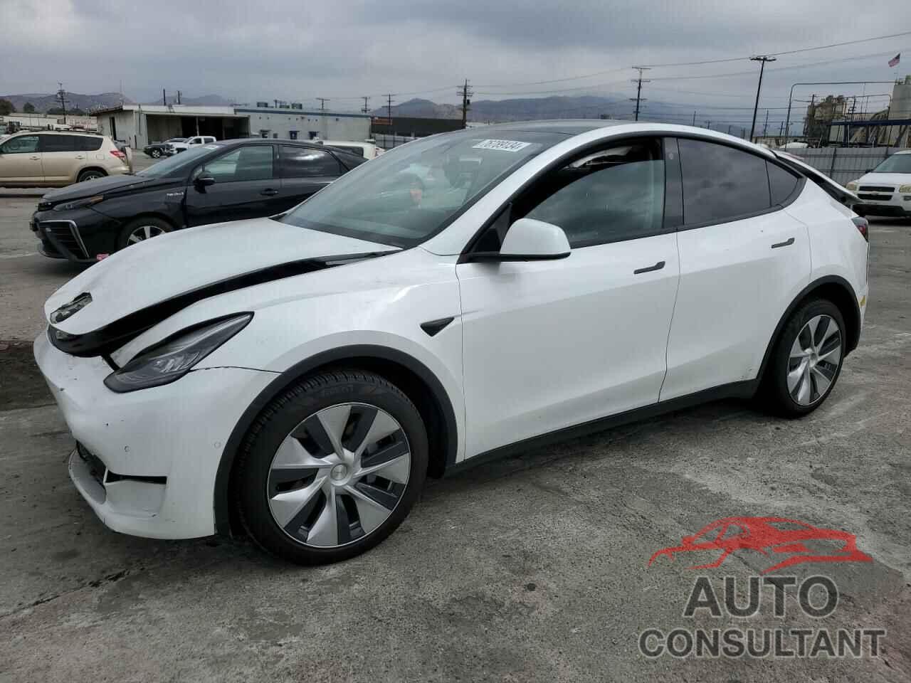 TESLA MODEL Y 2022 - 7SAYGDEE3NF332035