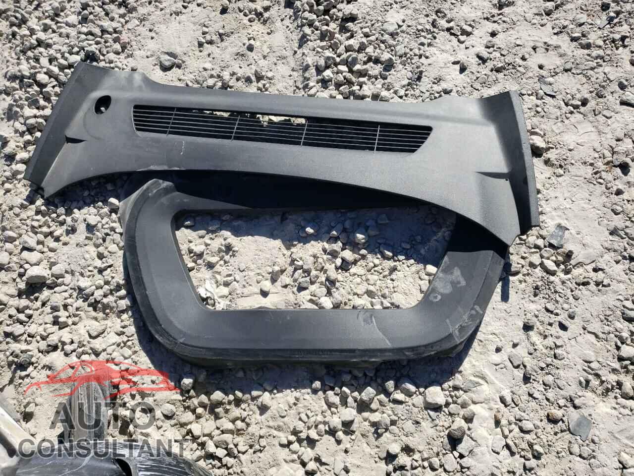TESLA MODEL Y 2022 - 7SAYGDEEXNA006276