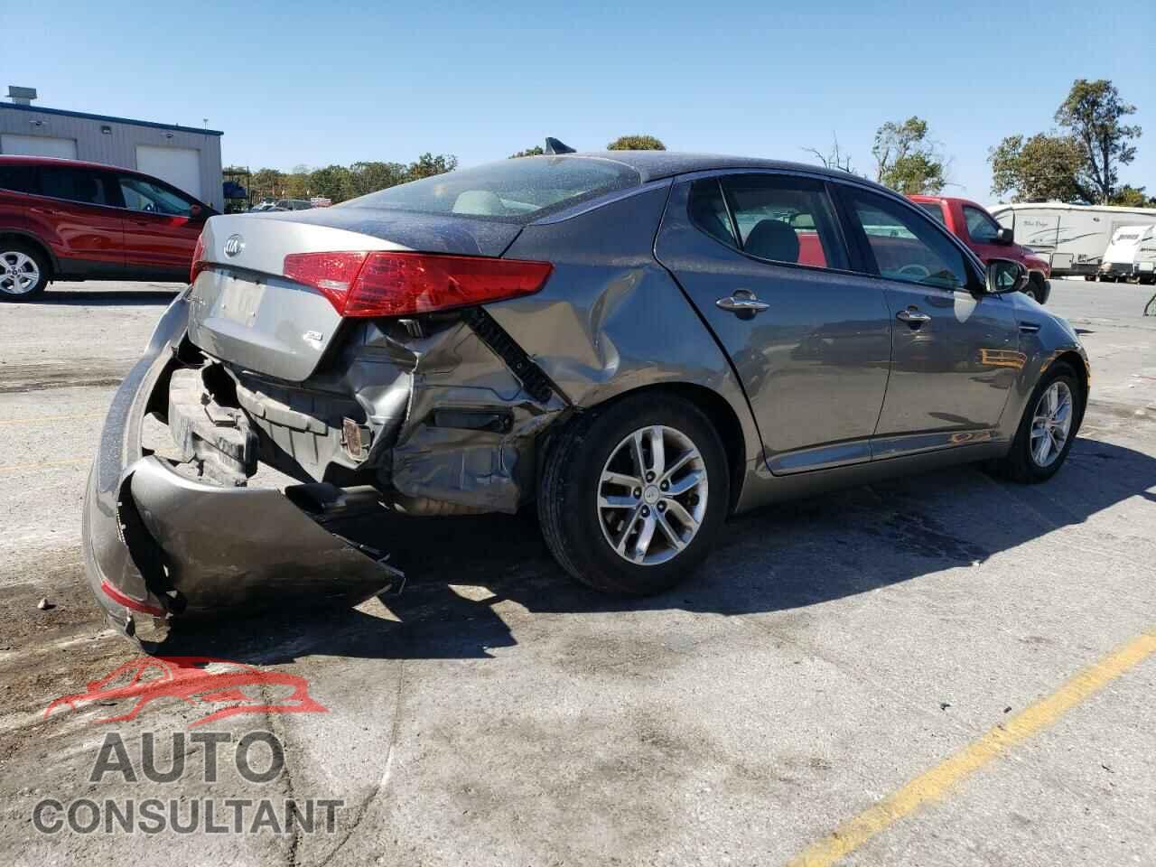 KIA OPTIMA 2013 - 5XXGM4A77DG117228