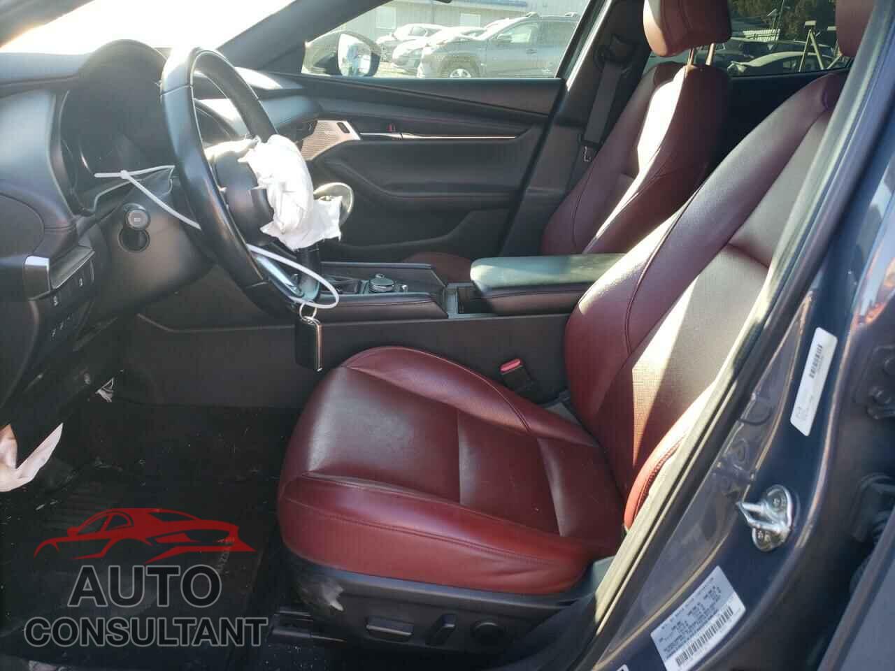 MAZDA 3 2022 - JM1BPALL1N1501772