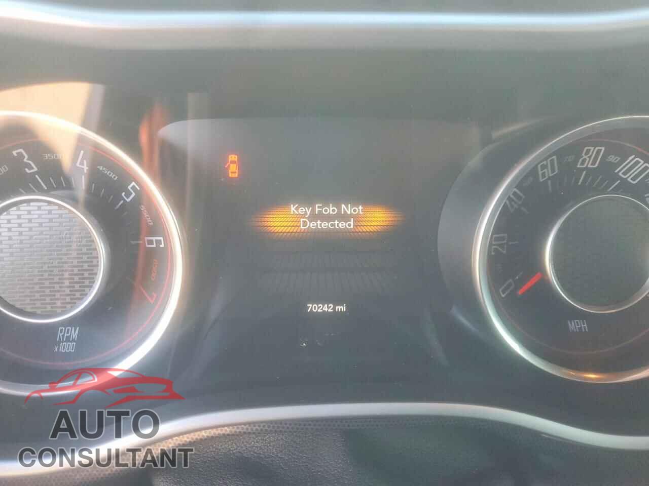 DODGE CHALLENGER 2015 - 2C3CDZBG6FH700873