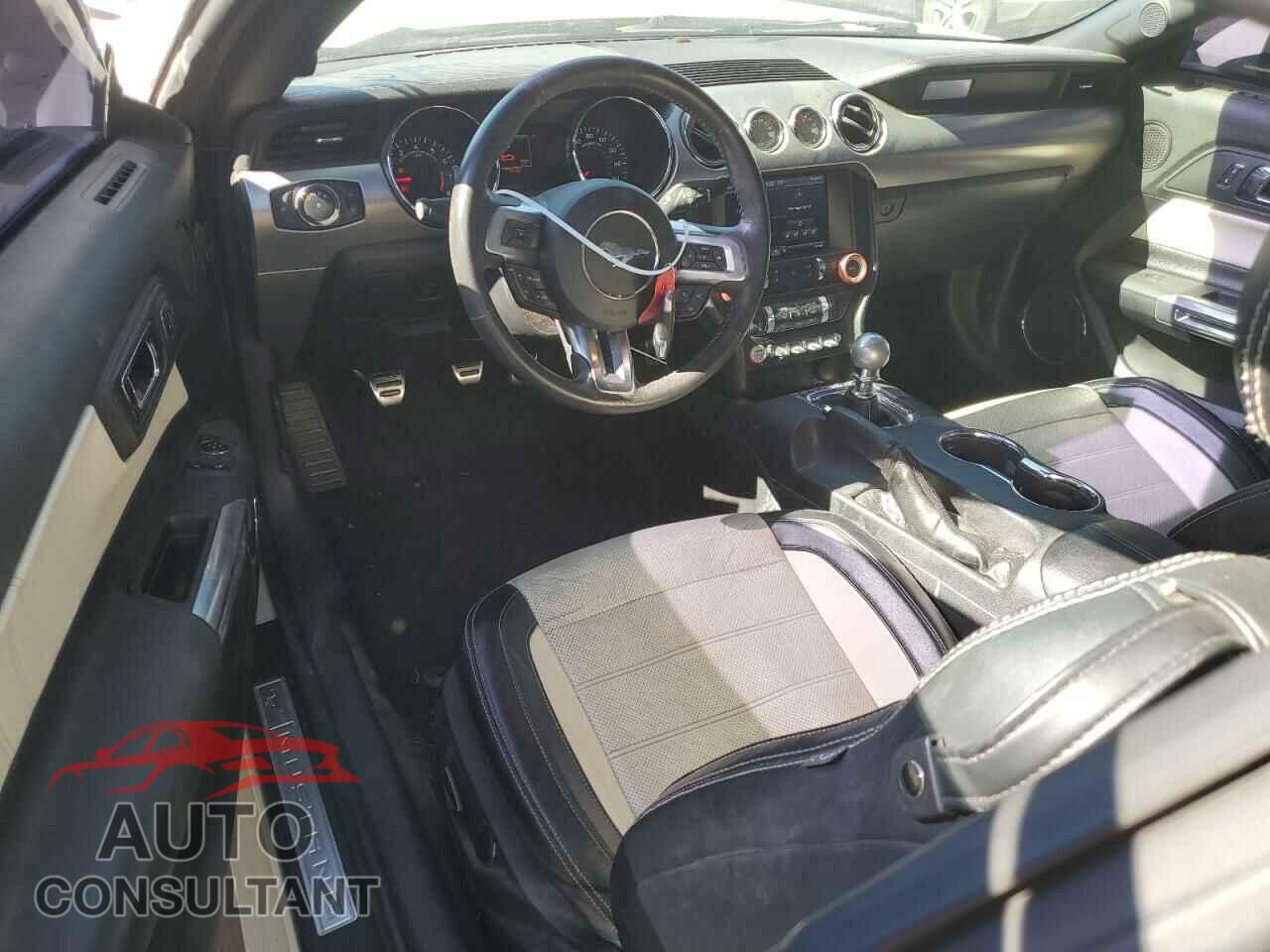 FORD MUSTANG 2015 - 1FA6P8RF9F5501207