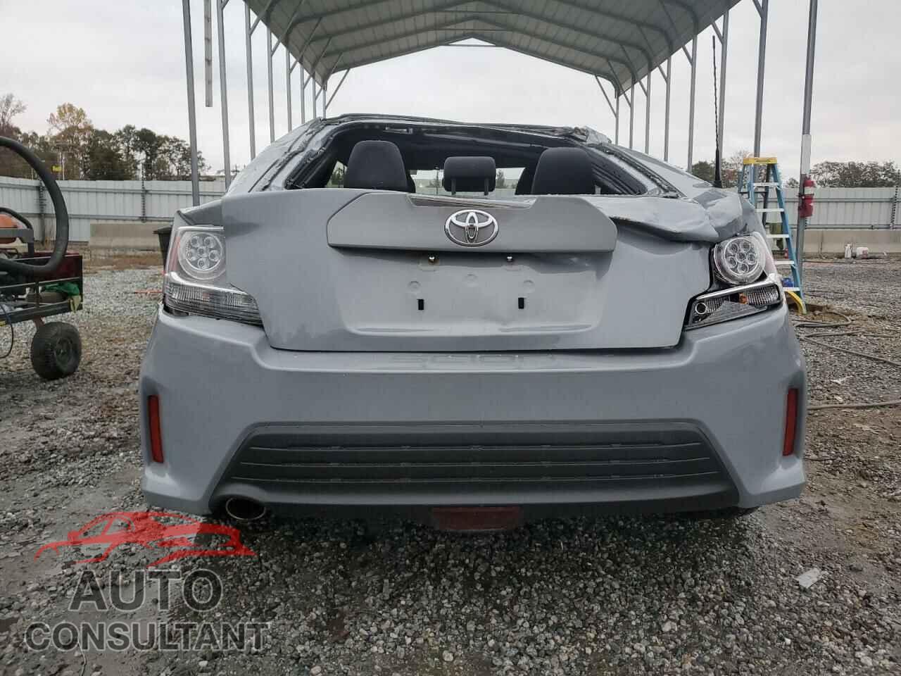 TOYOTA SCION 2015 - JTKJF5C70FJ009236