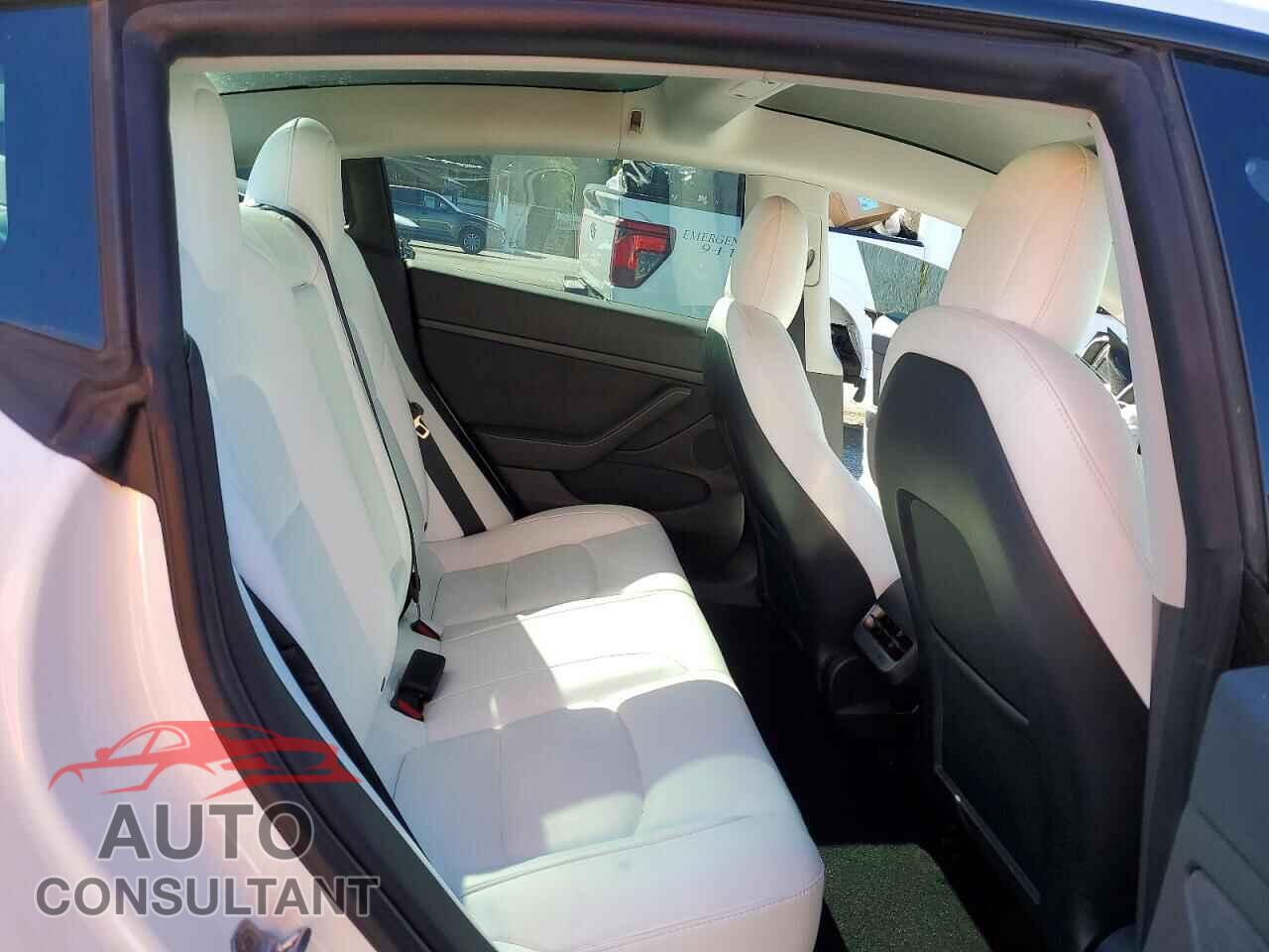 TESLA MODEL 3 2022 - 5YJ3E1EB2NF253585