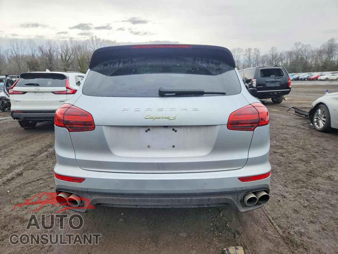 PORSCHE CAYENNE 2017 - WP1AE2A28HLA69447