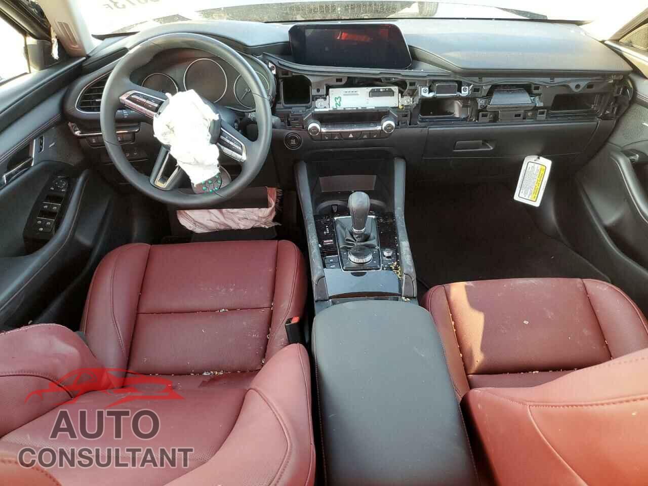 MAZDA 3 2023 - 3MZBPBCM4PM377904