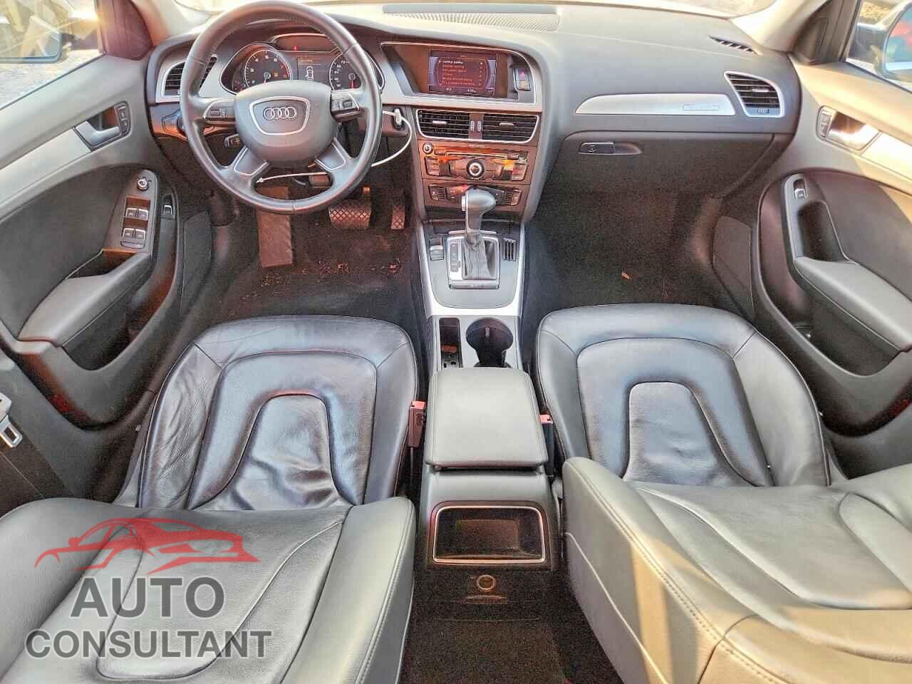 AUDI A4 2013 - WAUBFAFL4DN045205