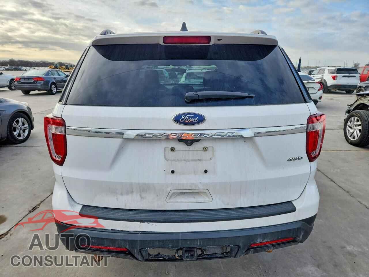 FORD EXPLORER 2018 - 1FM5K8B88JGB64229