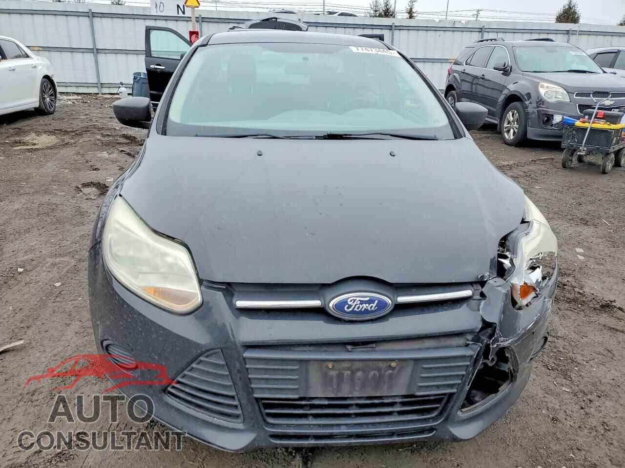 FORD FOCUS 2013 - 1FADP3E28DL368459