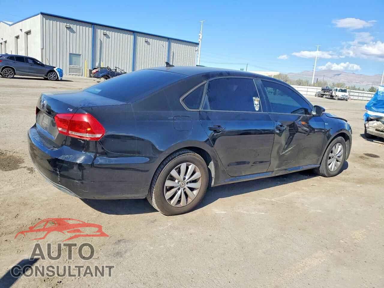 VOLKSWAGEN PASSAT 2015 - 1VWAT7A33FC046827