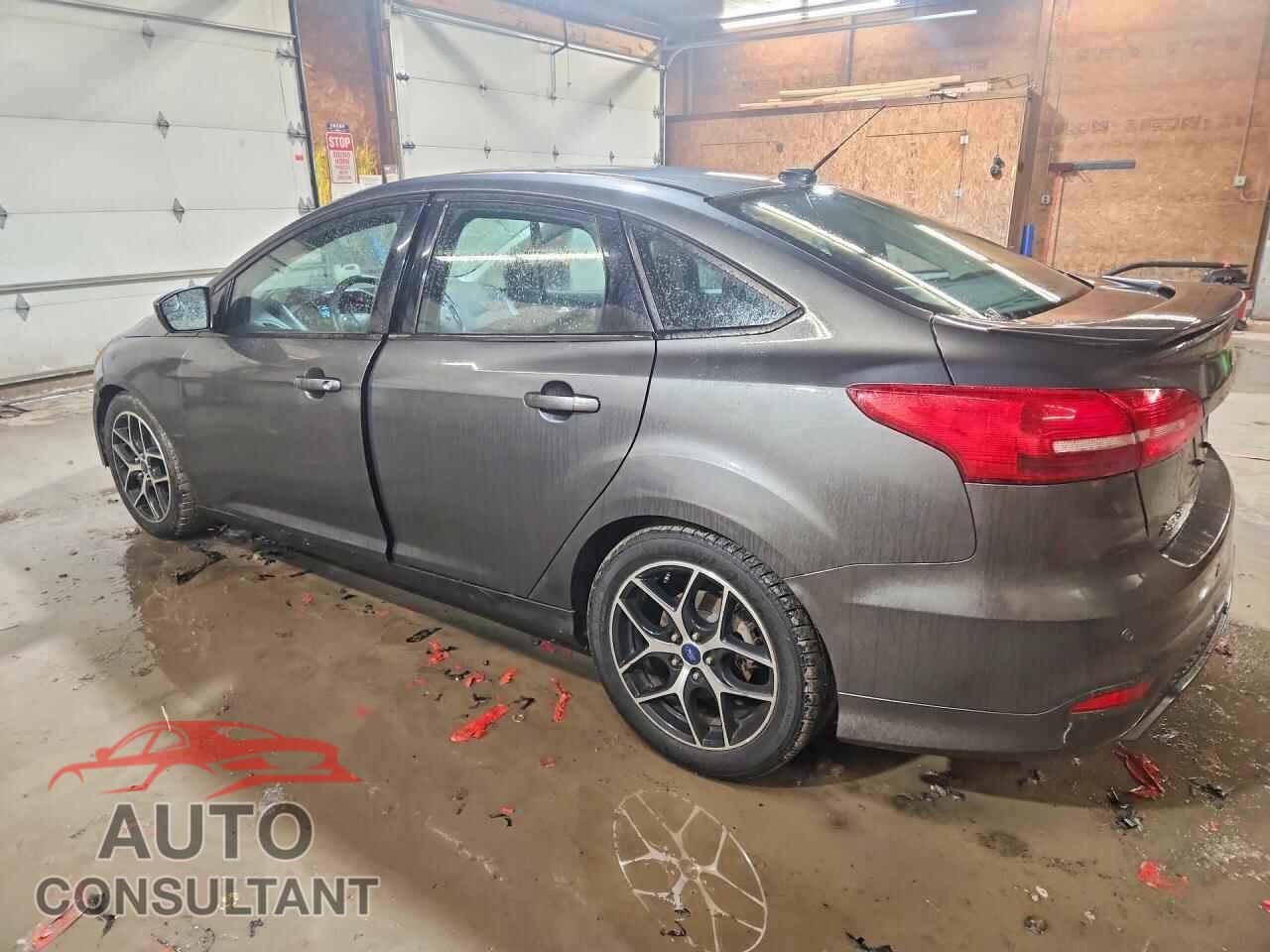 FORD FOCUS 2016 - 1FADP3F22GL401250