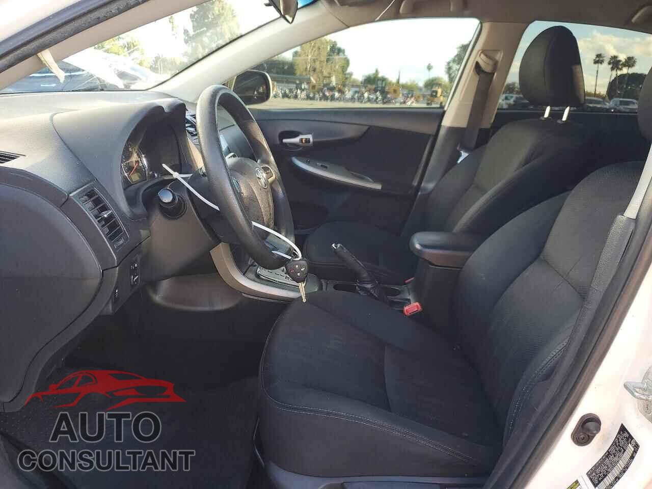 TOYOTA COROLLA 2012 - 2T1BU4EE6CC795204