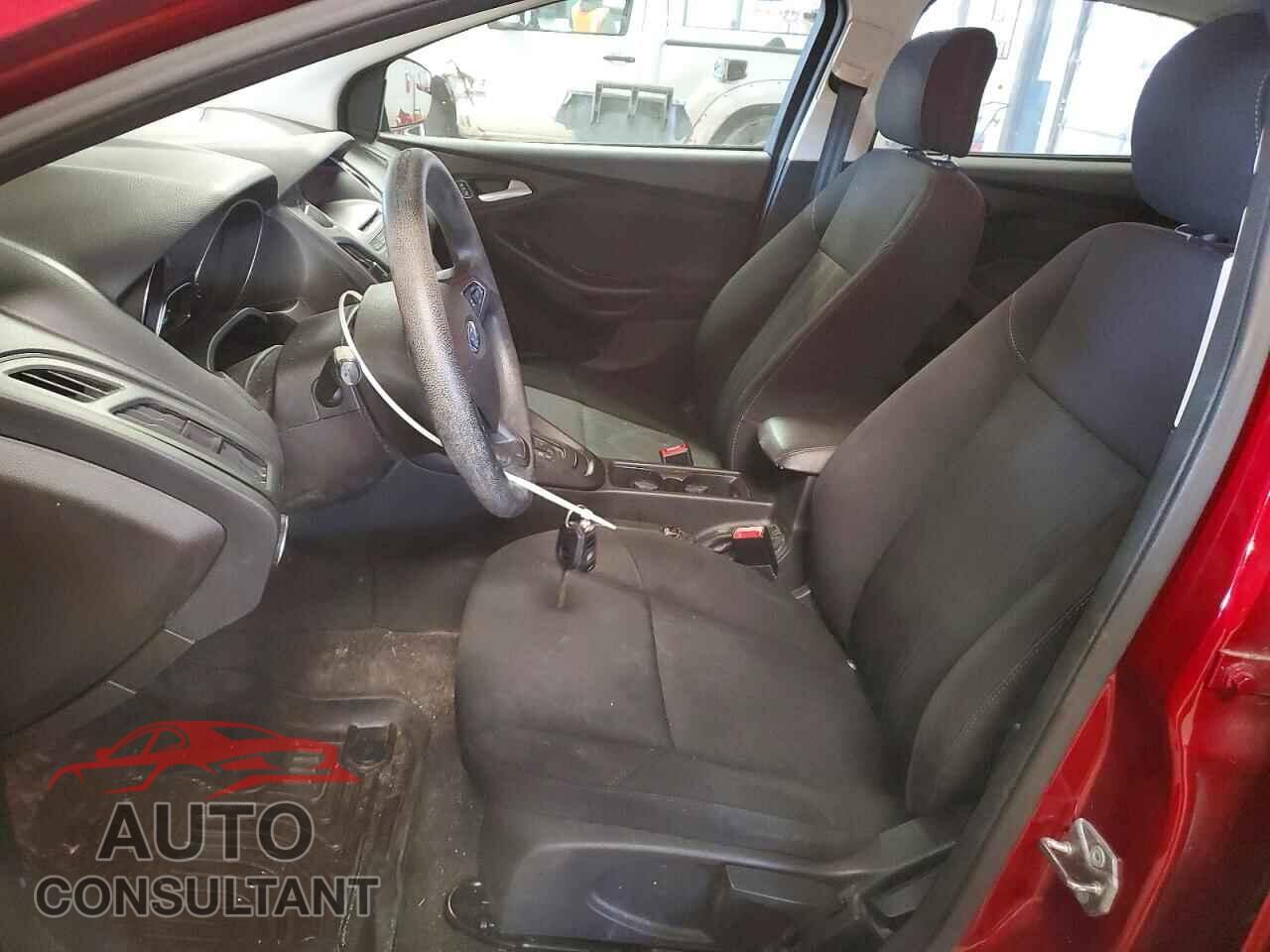 FORD FOCUS 2016 - 1FADP3F24GL327720