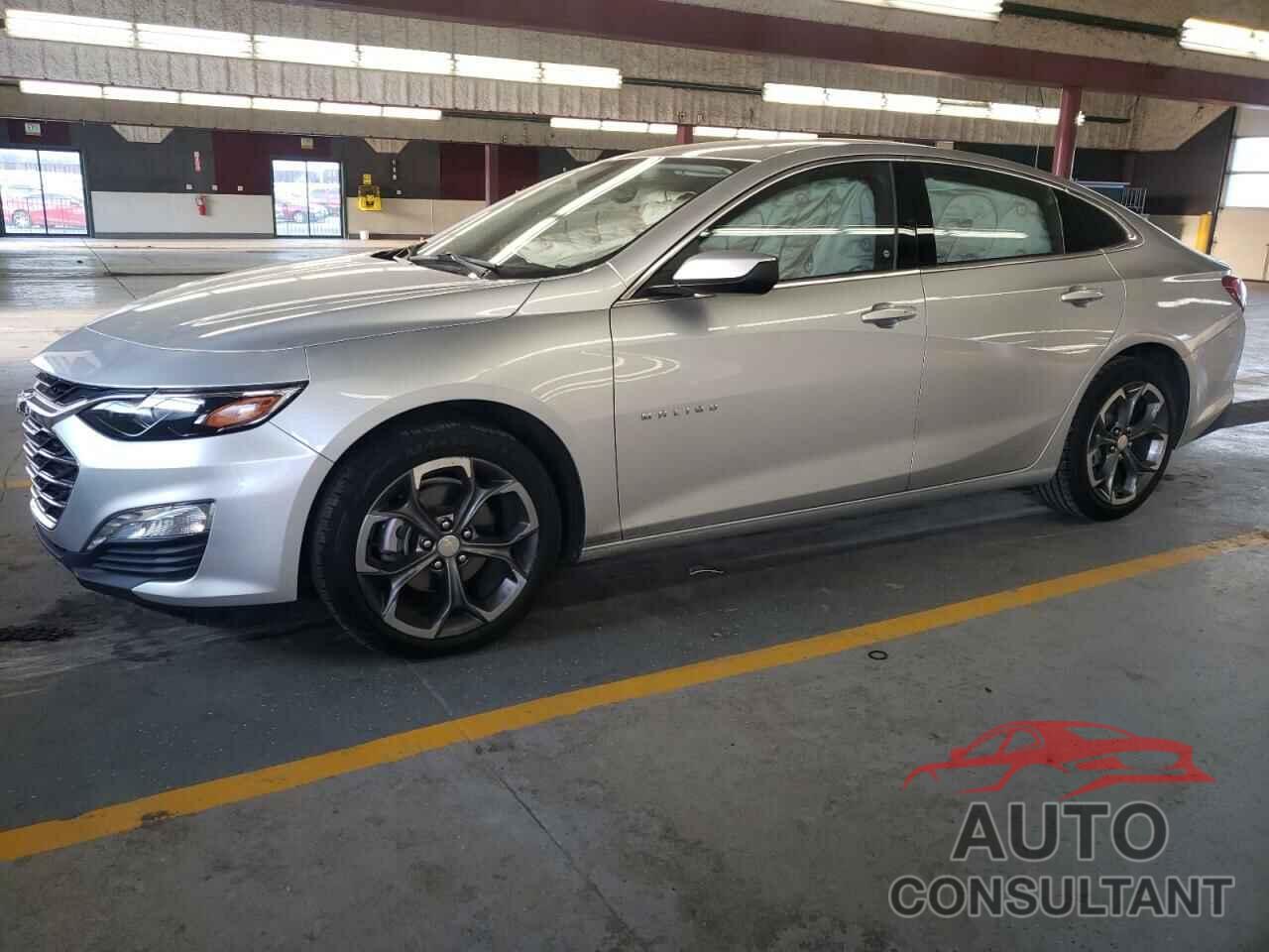 CHEVROLET MALIBU 2021 - 1G1ZD5ST0MF073462