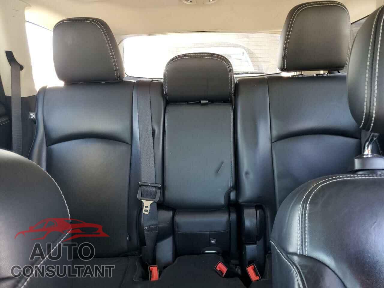 DODGE JOURNEY 2015 - 3C4PDCGG9FT564684