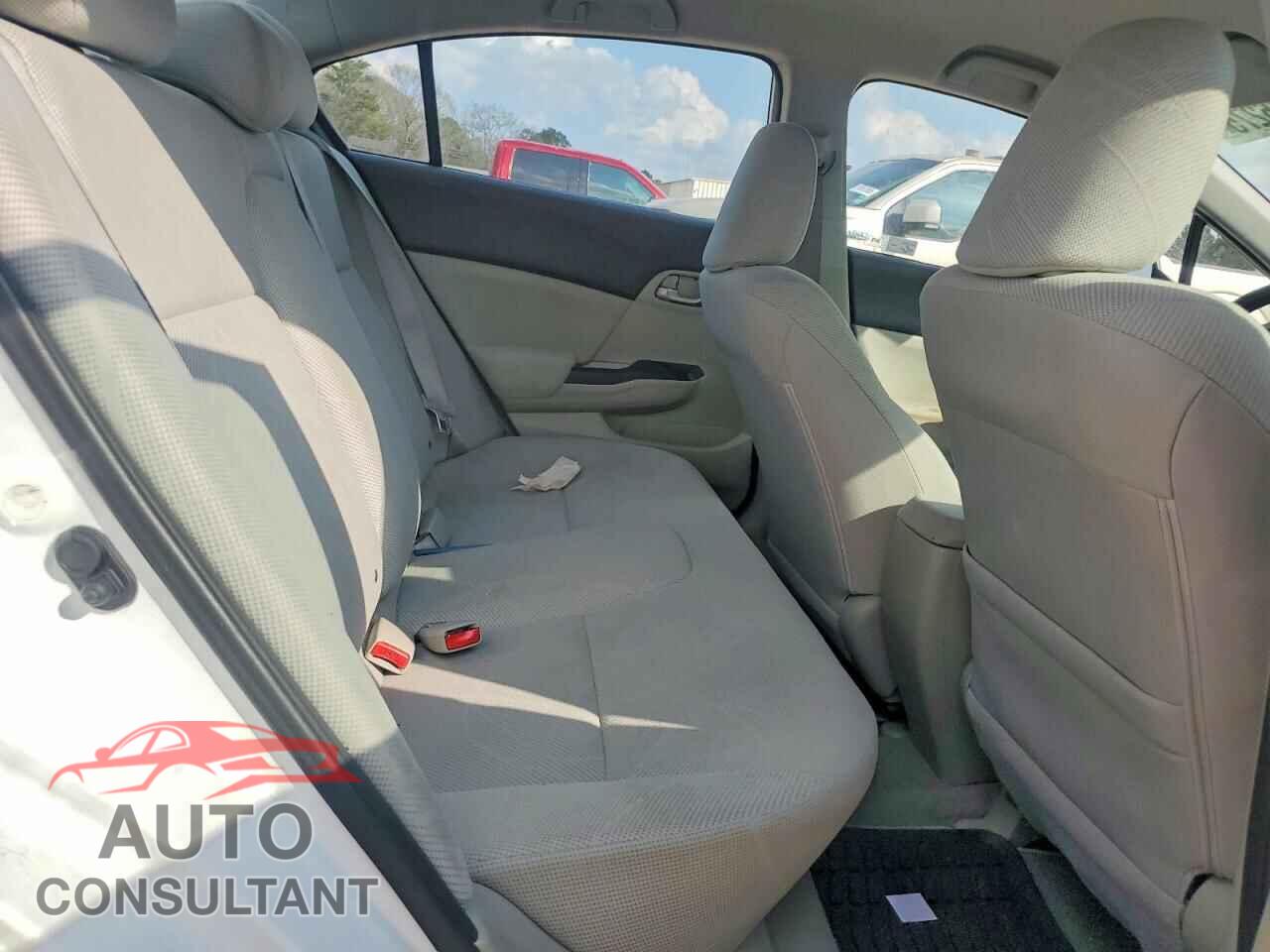 HONDA CIVIC 2012 - 2HGFB2F52CH326452