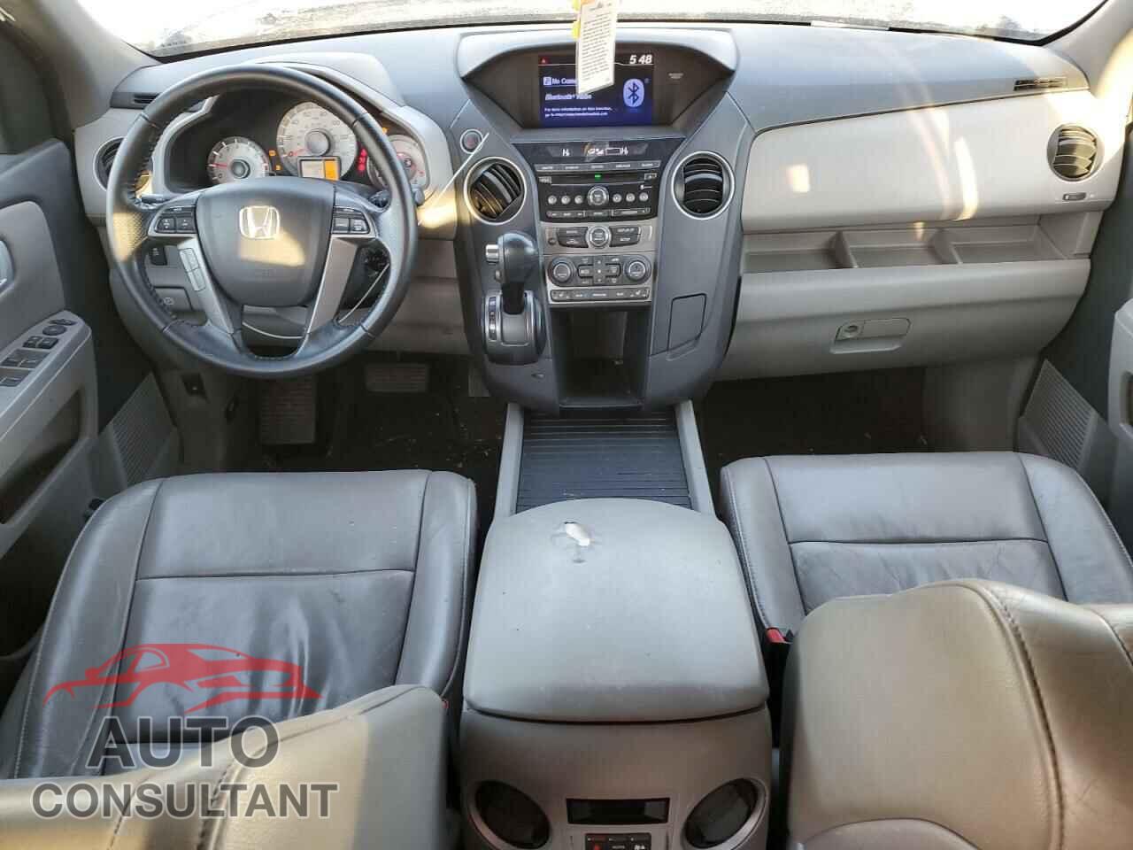 HONDA PILOT 2015 - 5FNYF3H53FB034205