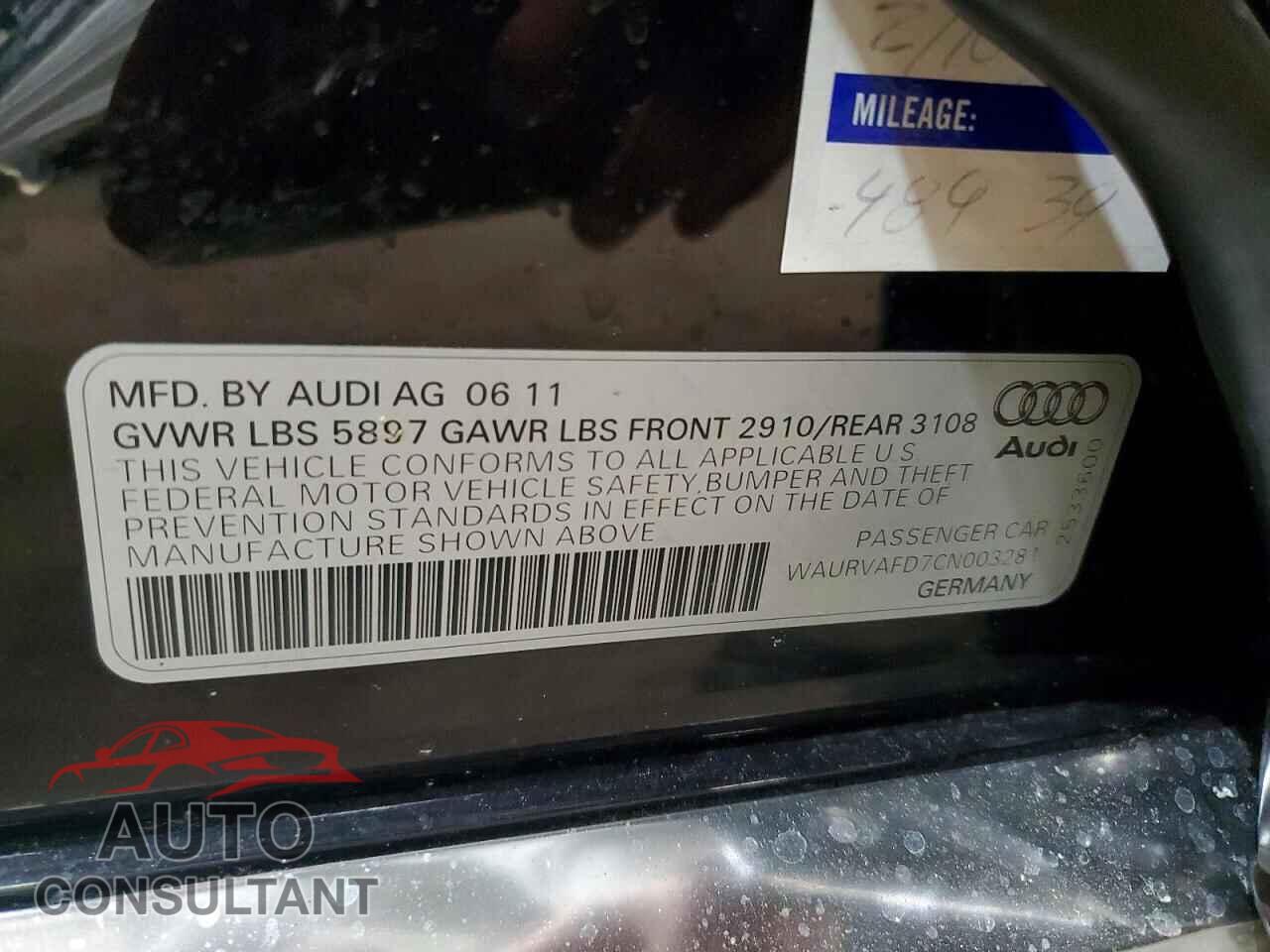 AUDI A8 2012 - WAURVAFD7CN003281