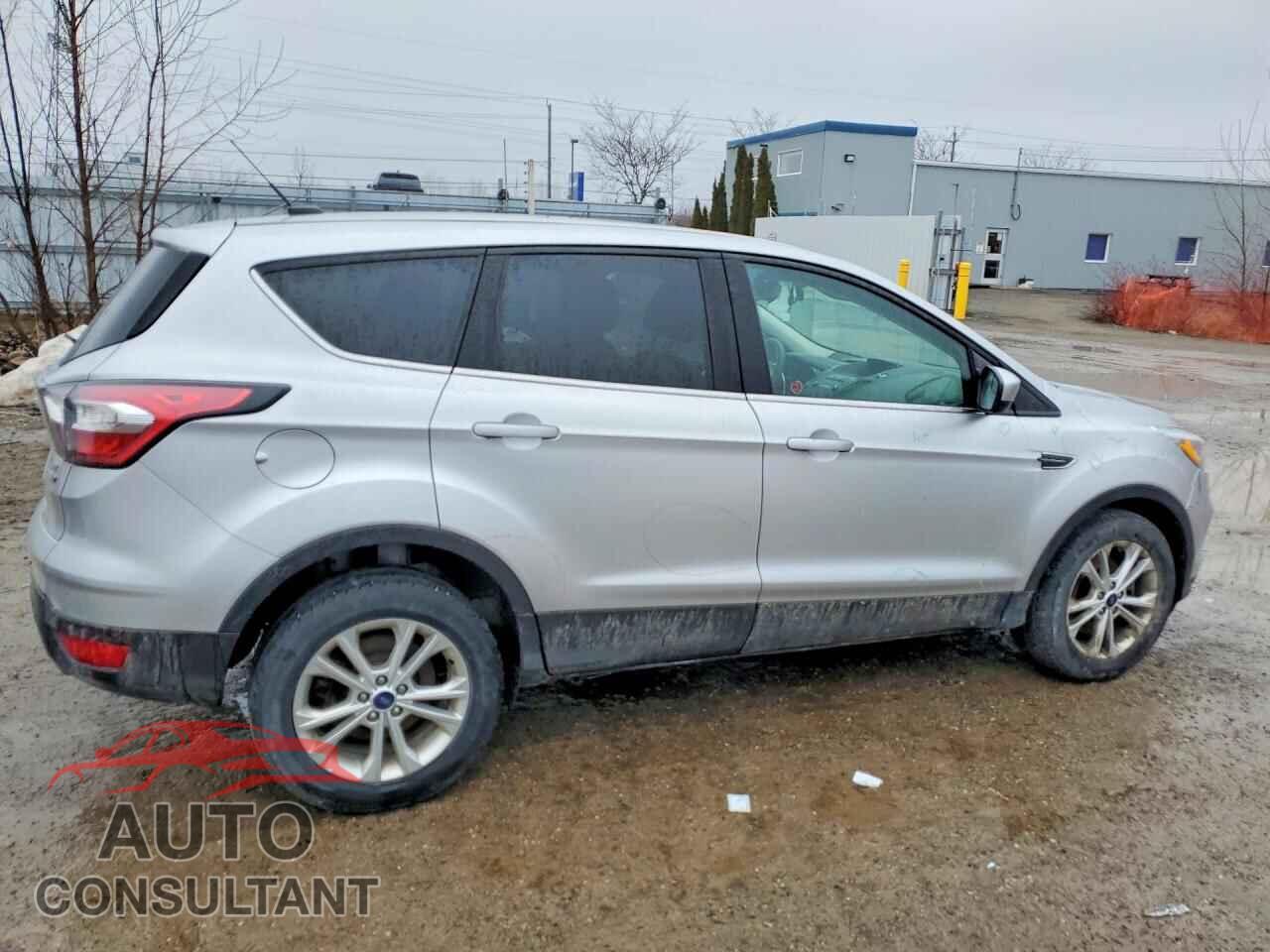 FORD ESCAPE 2017 - 1FMCU9G98HUB17206