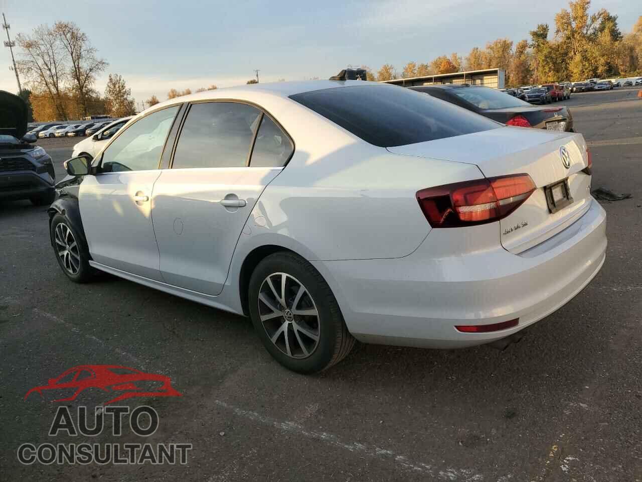 VOLKSWAGEN JETTA 2017 - 3VWDB7AJ2HM284569