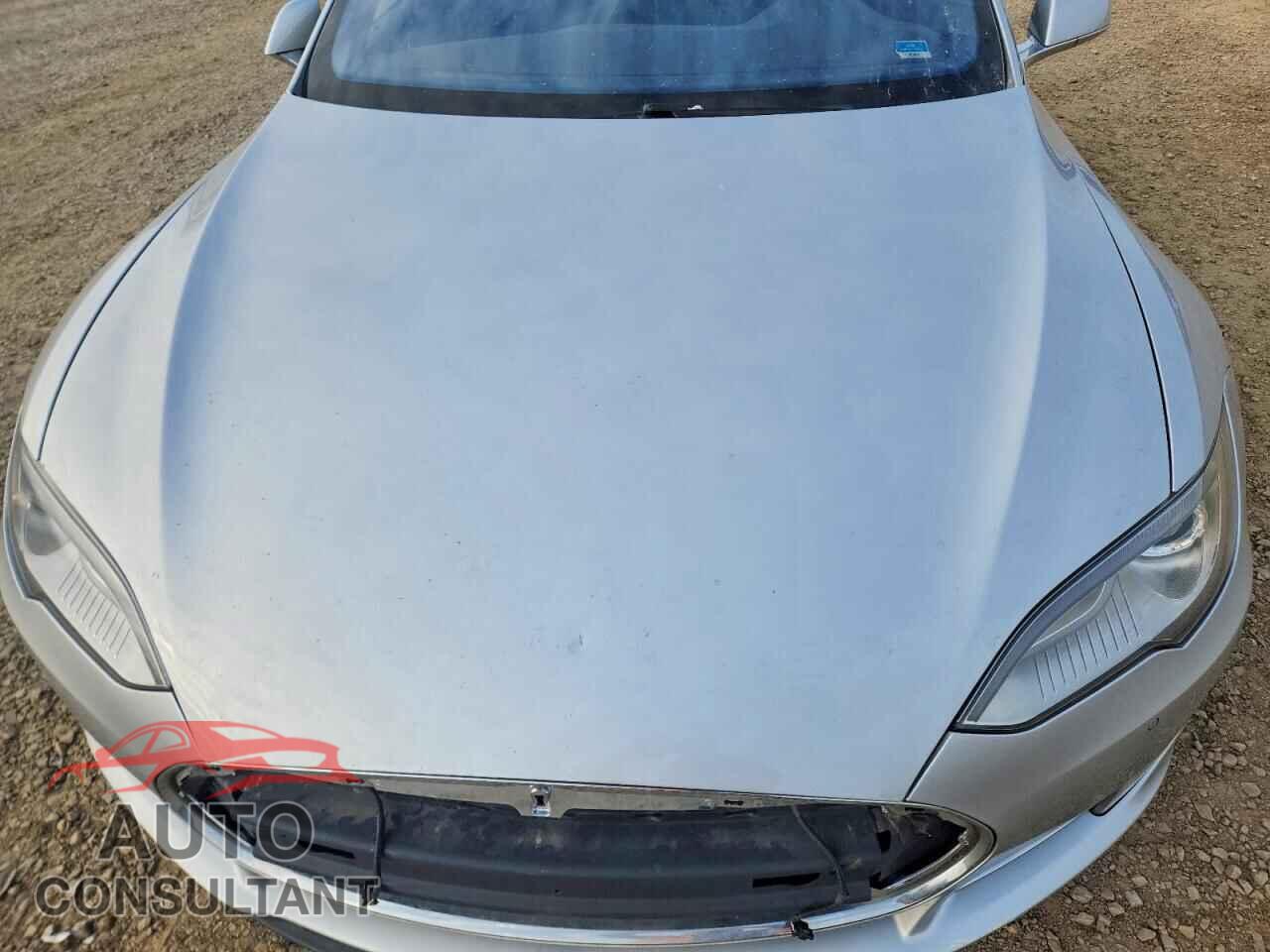 TESLA MODEL S 2016 - 5YJSA1E2XGF123791