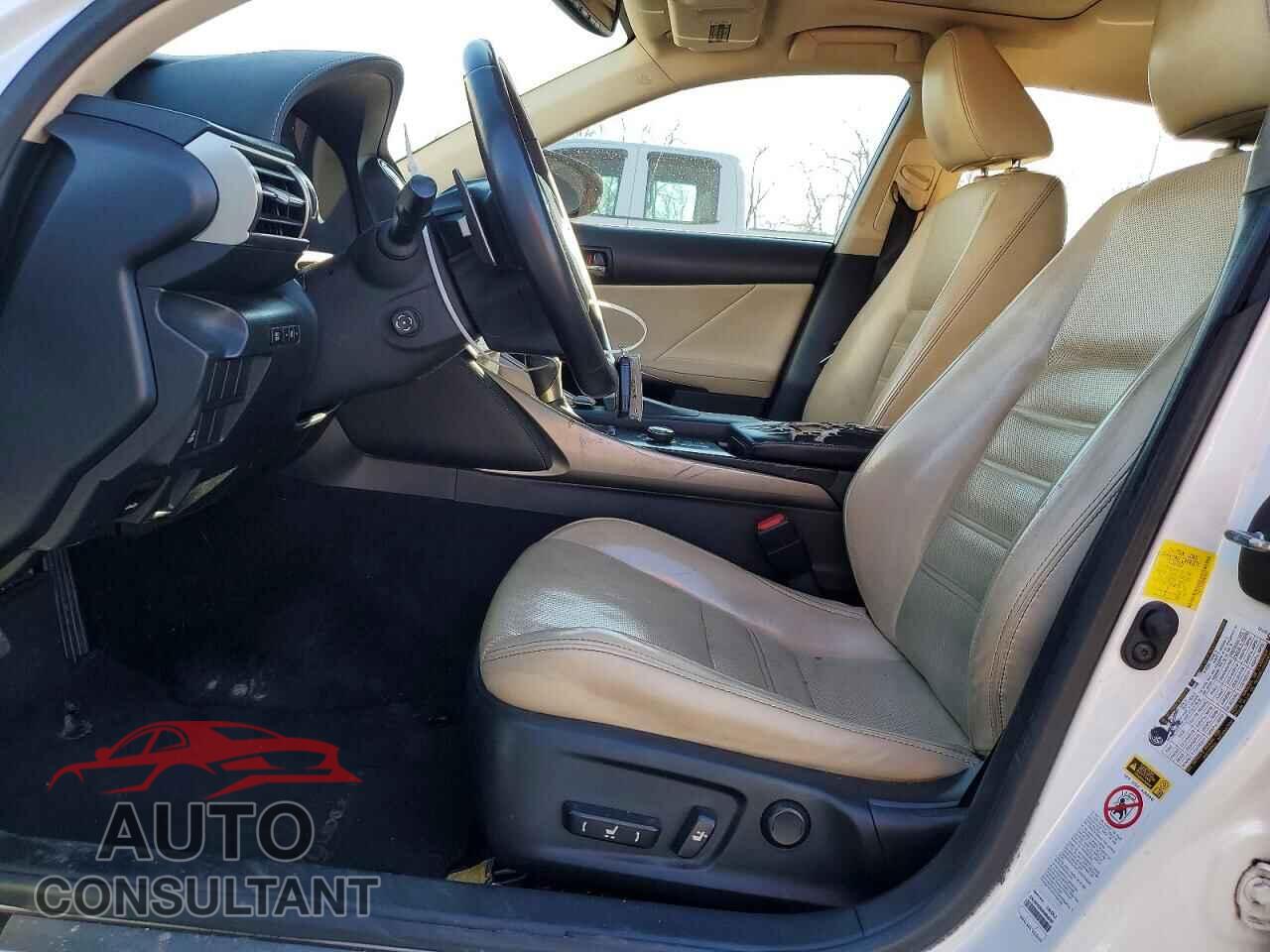 LEXUS IS 2014 - JTHCF1D26E5013857