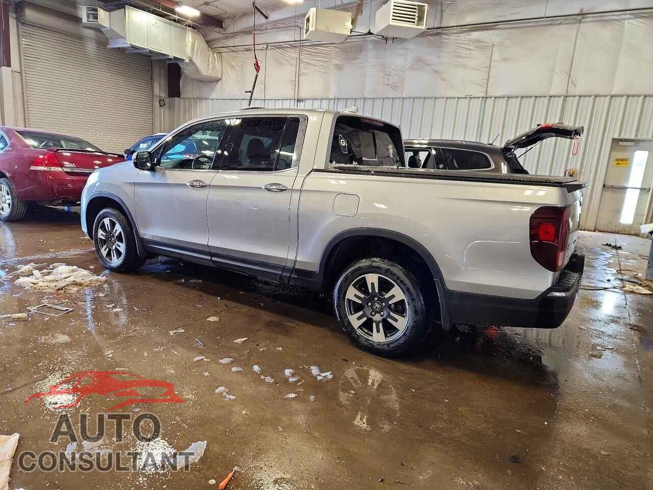 HONDA RIDGELINE 2018 - 5FPYK3F72JB017038