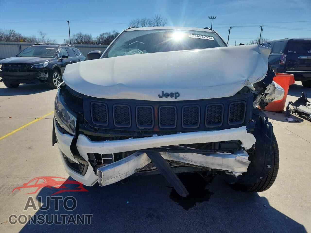 JEEP COMPASS 2021 - 3C4NJCEB8MT542423