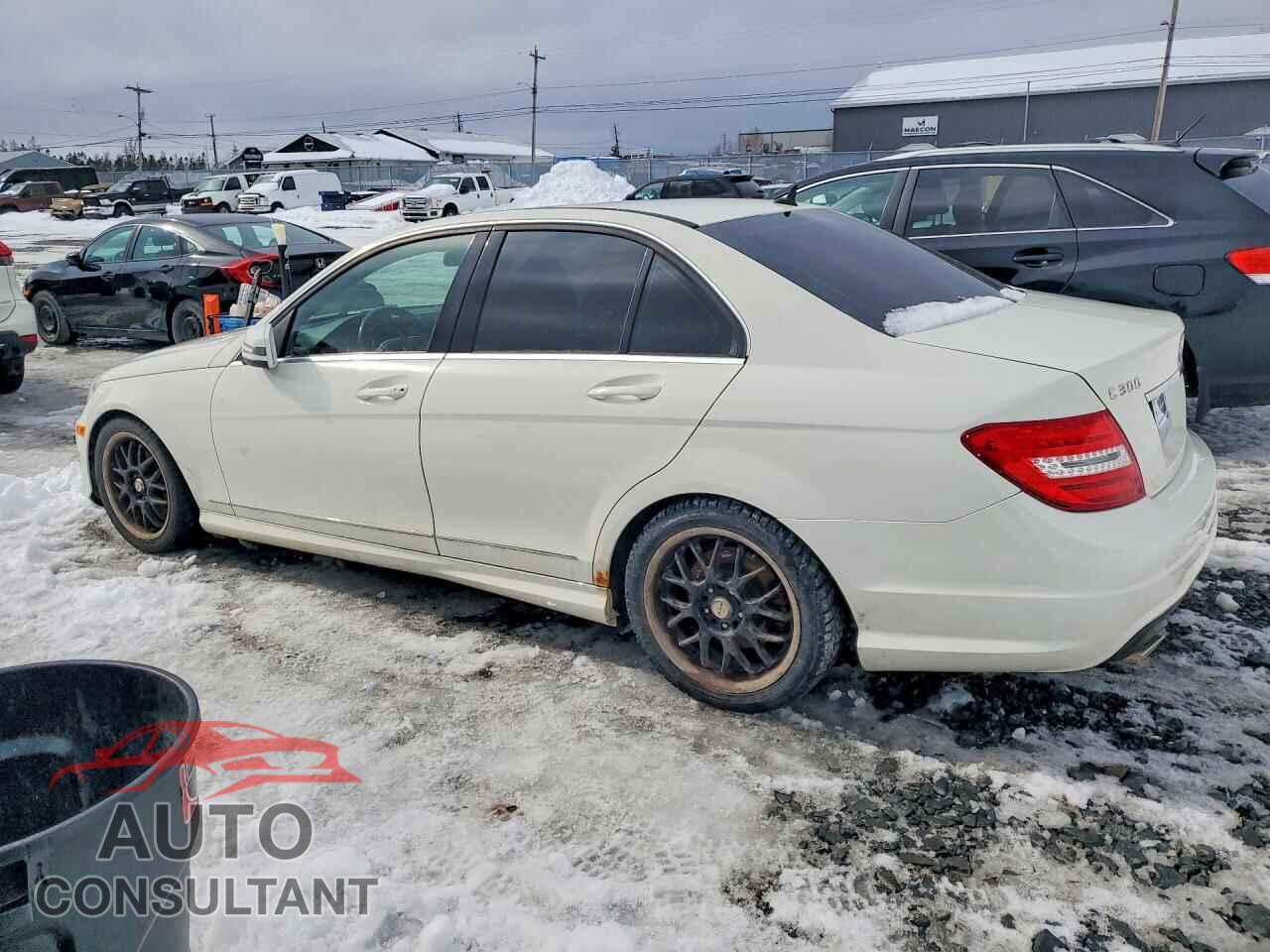 MERCEDES-BENZ C-CLASS 2012 - WDDGF8BB3CA638712