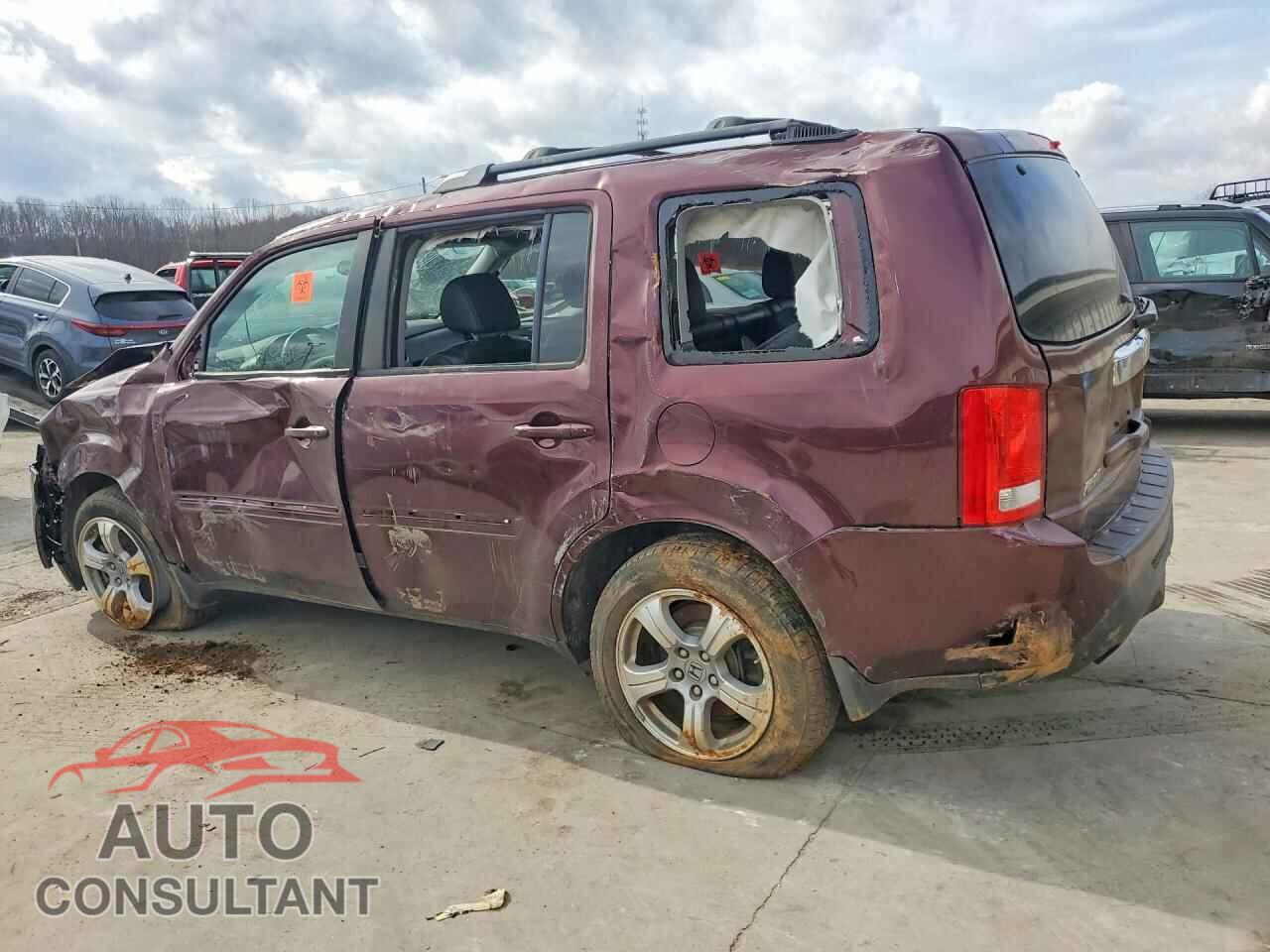 HONDA PILOT 2015 - 5FNYF4H65FB070153
