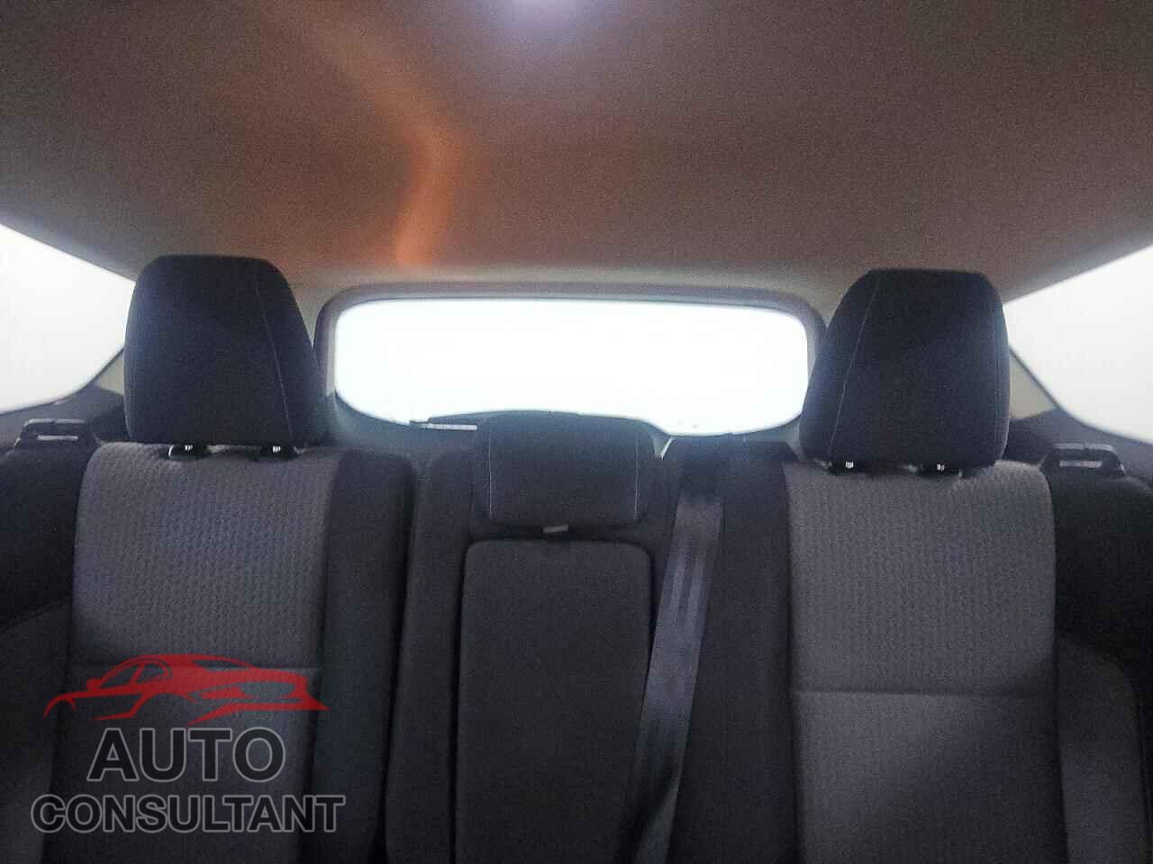 FORD ESCAPE 2017 - 1FMCU0GD2HUC65268