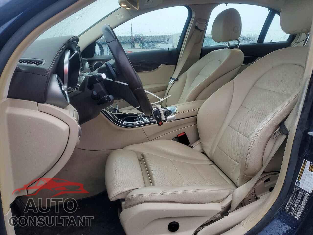 MERCEDES-BENZ C-CLASS 2015 - 55SWF4KB9FU018763