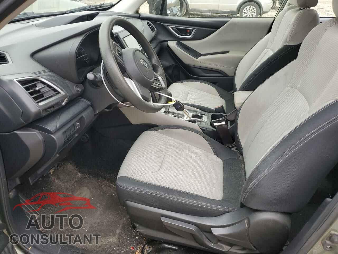 SUBARU FORESTER 2019 - JF2SKACC3KH522237