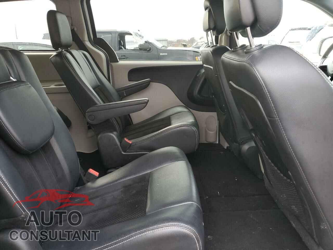 DODGE CARAVAN 2015 - 2C4RDGCG5FR687049