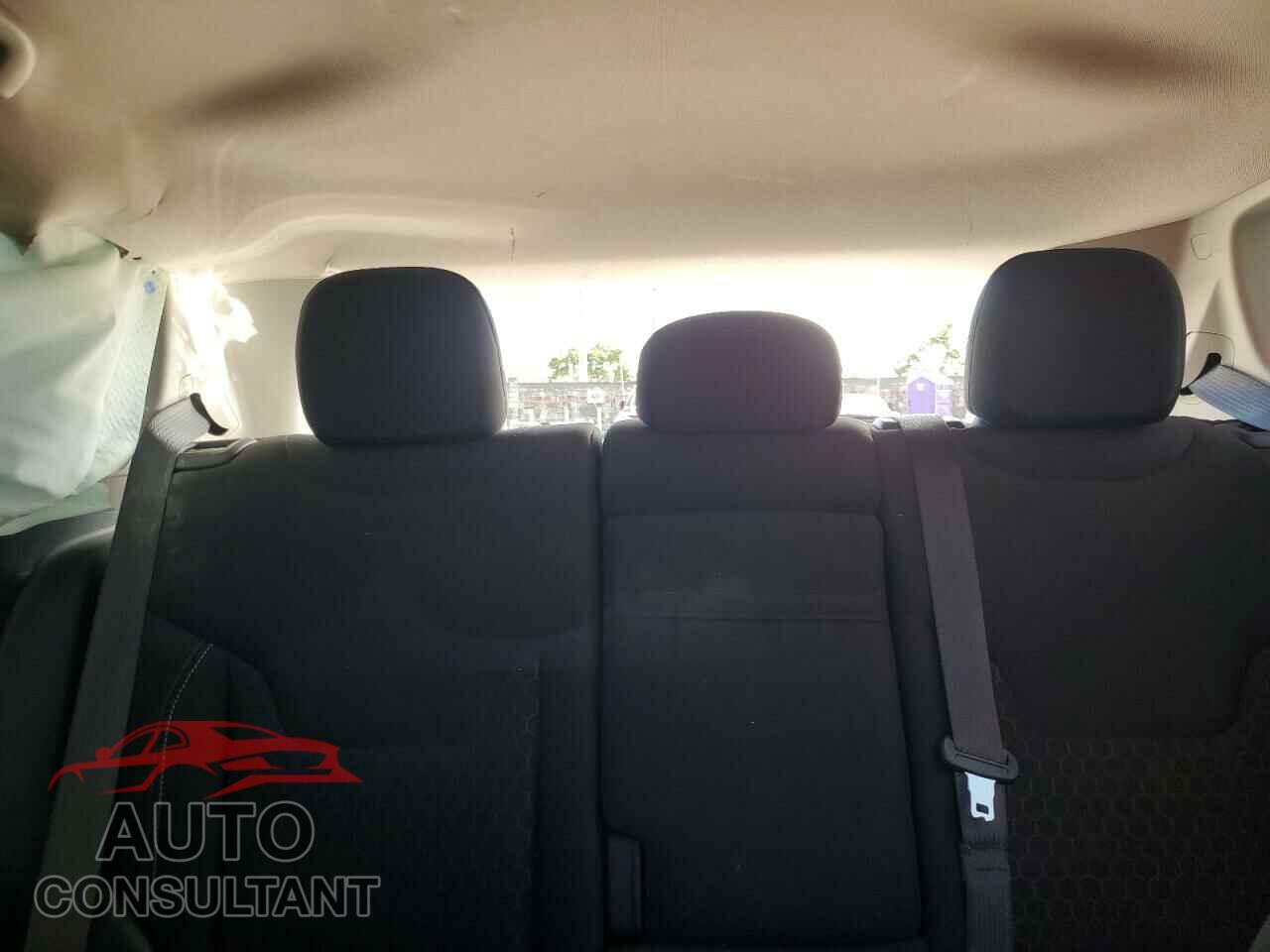 JEEP COMPASS 2018 - 3C4NJCAB7JT338567